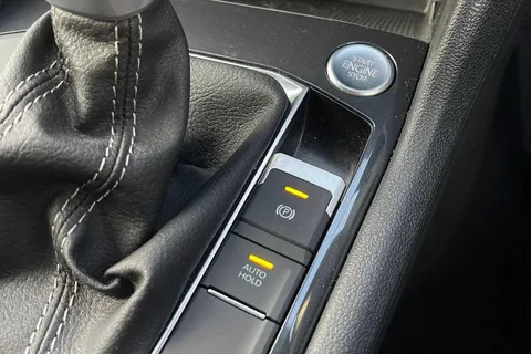 CX73OMP Volkswagen Tiguan Allspace 2.0TDI 200 R-Line 4M DSG ⭐Factory towbar, Black style pack⭐ Thumbnail #58