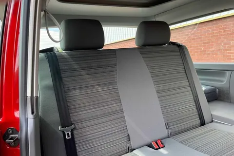 VN23WOB Volkswagen California 2.0 TDI Beach Camper DSG Thumbnail #13