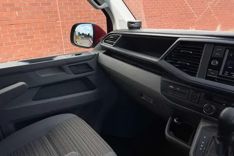 VN23WOB Volkswagen California 2.0 TDI Beach Camper DSG Thumbnail #14