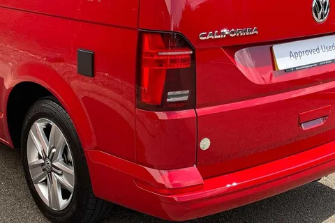 VN23WOB Volkswagen California 2.0 TDI Beach Camper DSG Thumbnail #15