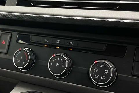 VN23WOB Volkswagen California 2.0 TDI Beach Camper DSG Thumbnail #18