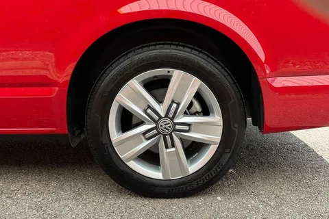 VN23WOB Volkswagen California 2.0 TDI Beach Camper DSG Thumbnail #23