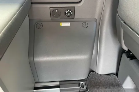 VN23WOB Volkswagen California 2.0 TDI Beach Camper DSG Thumbnail #34