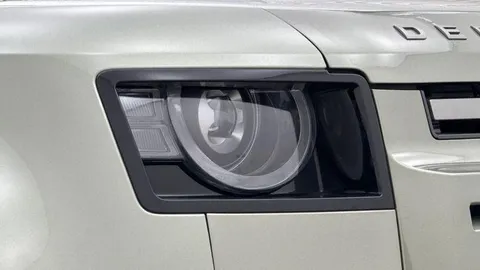 KT74XYS Land Rover Defender 110 3.0 D350 X-Dynamic HSE 5dr Thumbnail #16