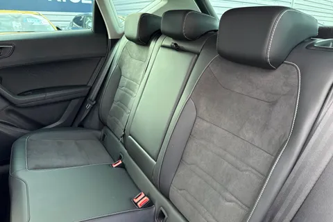 19 of 55 for SEAT Ateca 1.5 TSI EVO XPERIENCE DSG Euro 6 (s/s) 5dr