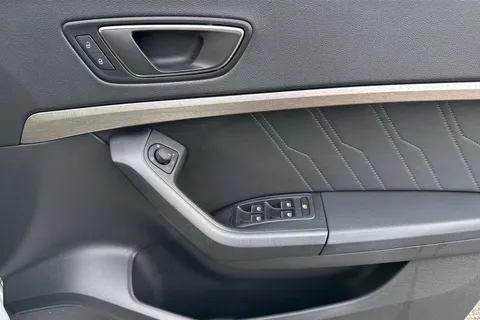 21 of 55 for SEAT Ateca 1.5 TSI EVO XPERIENCE DSG Euro 6 (s/s) 5dr