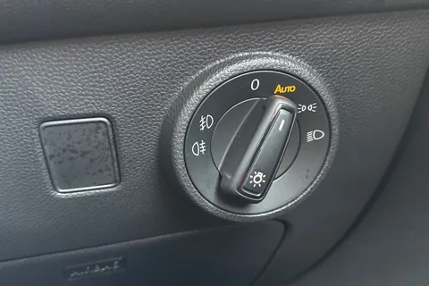 38 of 55 for SEAT Ateca 1.5 TSI EVO XPERIENCE DSG Euro 6 (s/s) 5dr