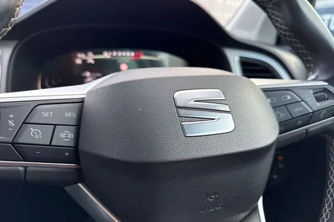 49 of 55 for SEAT Ateca 1.5 TSI EVO XPERIENCE DSG Euro 6 (s/s) 5dr