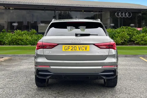 GF20VCV Audi Q3 S line 35 TFSI 150 PS S tronic Thumbnail #5