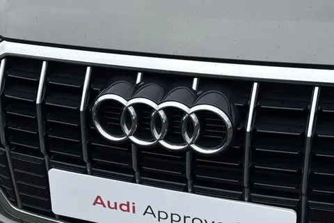 GF20VCV Audi Q3 S line 35 TFSI 150 PS S tronic Thumbnail #26