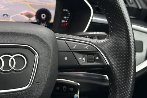 GF20VCV Audi Q3 S line 35 TFSI 150 PS S tronic Thumbnail #37
