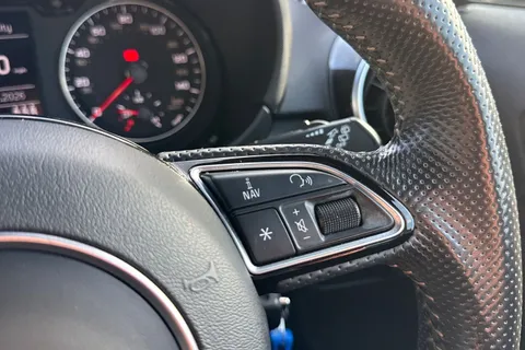 28 of 44 for AUDI A1 1.4 TFSI 125 Black Edition Nav 5dr