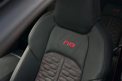 32 of 66 for Audi RS 6 Avant RS 6 Avant performance Carbon Vorsprung 630 PS tiptronic