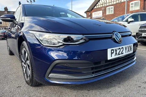 17 of 49 for Volkswagen Golf 1.0 TSI Active Euro 6 (s/s) 5dr