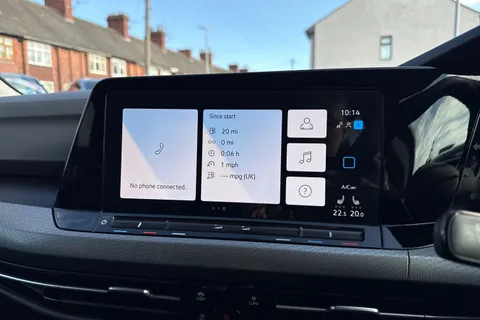 37 of 49 for Volkswagen Golf 1.0 TSI Active Euro 6 (s/s) 5dr