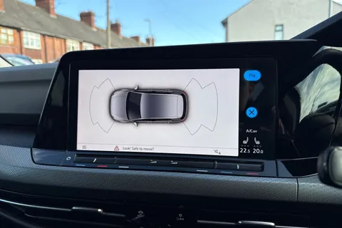 38 of 49 for Volkswagen Golf 1.0 TSI Active Euro 6 (s/s) 5dr