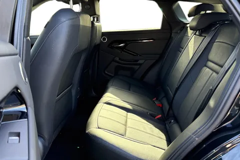 DY75GVK Land Rover Range Rover Evoque 2.0 D200 Edition 5dr Thumbnail #5