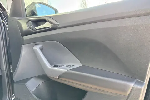 PK69GEJ Volkswagen T-Cross 1.0 TSI SE Euro 6 (s/s) 5dr Thumbnail #22