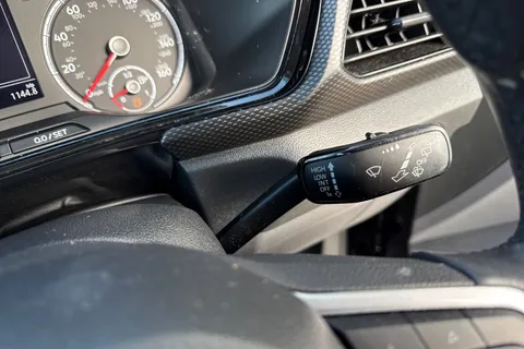 PK69GEJ Volkswagen T-Cross 1.0 TSI SE Euro 6 (s/s) 5dr Thumbnail #56