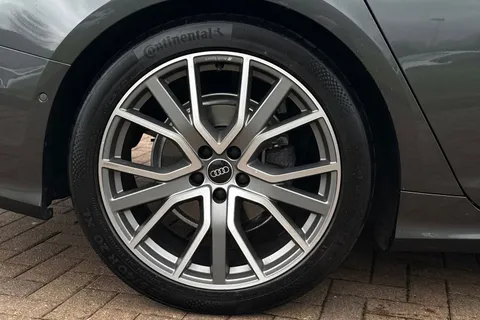 BJ73CGY Audi A6 Avant Avant Black Edition 40 TDI quattro 204 PS S tronic Thumbnail #10