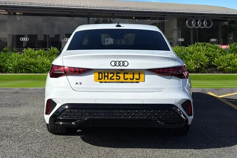 DH25CJJ Audi A3 Black Edition TFSI  150 PS S tronic Thumbnail #5