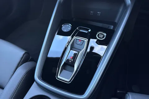 DH25CJJ Audi A3 Black Edition TFSI  150 PS S tronic Thumbnail #21