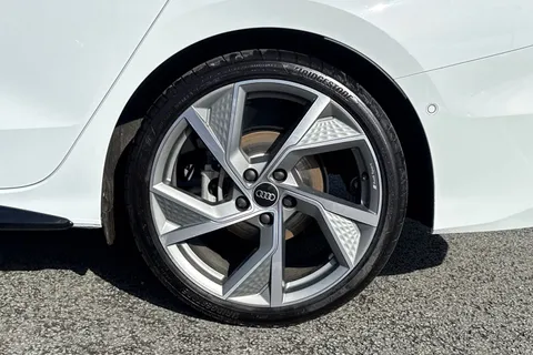 DH25CJJ Audi A3 Black Edition TFSI  150 PS S tronic Thumbnail #25