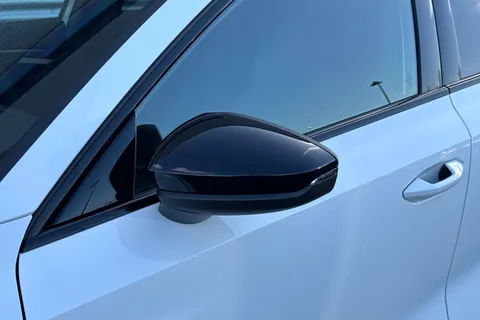 DH25CJJ Audi A3 Black Edition TFSI  150 PS S tronic Thumbnail #27