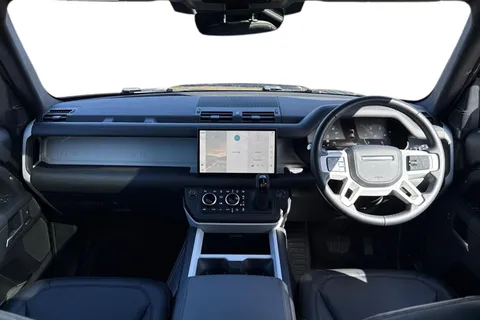 KW74HDN Land Rover Defender 110 3.0 D350 X-Dynamic HSE 5dr Thumbnail #11