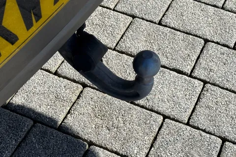 KW74HDN Land Rover Defender 110 3.0 D350 X-Dynamic HSE 5dr Thumbnail #33