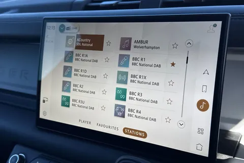 KW74HDN Land Rover Defender 110 3.0 D350 X-Dynamic HSE 5dr Thumbnail #37