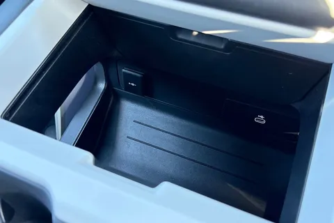 KW74HDN Land Rover Defender 110 3.0 D350 X-Dynamic HSE 5dr Thumbnail #46