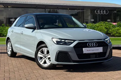 BJ22YSL Audi A1 Technik 25 TFSI  95 PS 5-speed Thumbnail #2