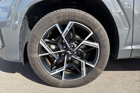 WK25YCC Hyundai Tucson 1.6 T-GDi 13.8kWh N Line S Auto Euro 6 (s/s) 5dr Thumbnail #14