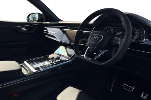  Audi Q8 3.0 TFSI V6 Black Edition Tiptronic quattro Euro 6 (s/s) 5dr Thumbnail #14