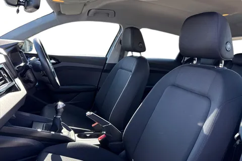 BJ22YSL Audi A1 Technik 25 TFSI  95 PS 5-speed Thumbnail #16