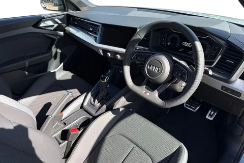 Audi A1 1.5 TFSI 35 Black Edition Sportback S Tronic Euro 6 (s/s) 5dr Thumbnail #14