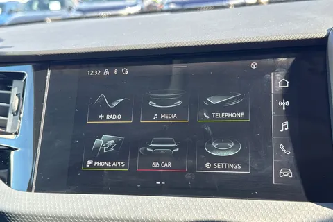 BJ22YSL Audi A1 Technik 25 TFSI  95 PS 5-speed Thumbnail #17