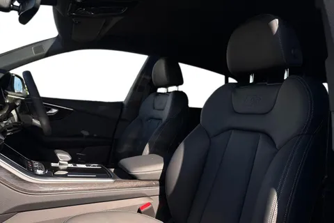  Audi Q8 3.0 TFSI V6 Black Edition Tiptronic quattro Euro 6 (s/s) 5dr Thumbnail #16