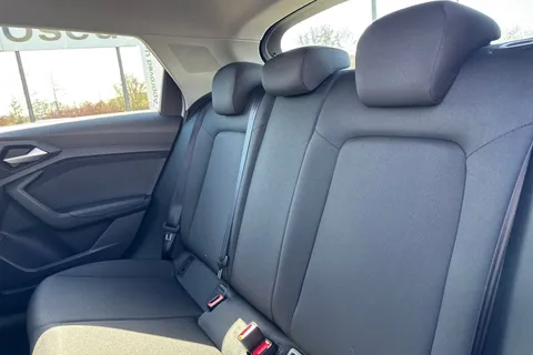 BJ22YSL Audi A1 Technik 25 TFSI  95 PS 5-speed Thumbnail #19