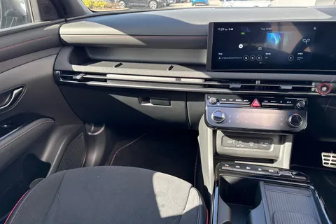 WK25YCC Hyundai Tucson 1.6 T-GDi 13.8kWh N Line S Auto Euro 6 (s/s) 5dr Thumbnail #21