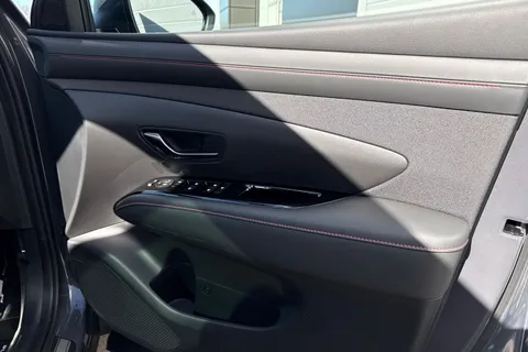 WK25YCC Hyundai Tucson 1.6 T-GDi 13.8kWh N Line S Auto Euro 6 (s/s) 5dr Thumbnail #22