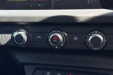 BJ22YSL Audi A1 Technik 25 TFSI  95 PS 5-speed Thumbnail #22