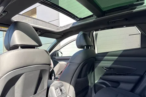 WK25YCC Hyundai Tucson 1.6 T-GDi 13.8kWh N Line S Auto Euro 6 (s/s) 5dr Thumbnail #29