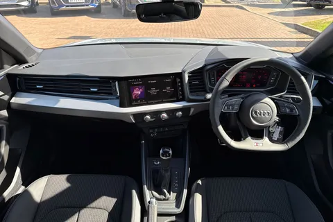 Audi A1 1.5 TFSI 35 Black Edition Sportback S Tronic Euro 6 (s/s) 5dr Thumbnail #25