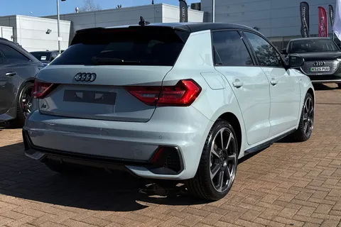 Audi A1 1.5 TFSI 35 Black Edition Sportback S Tronic Euro 6 (s/s) 5dr Thumbnail #27