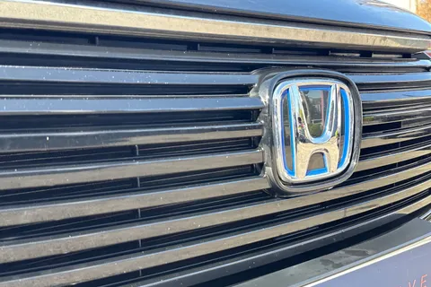 AE71SWJ Honda HR-V 1.5 eHEV Elegance 5dr CVT Thumbnail #32