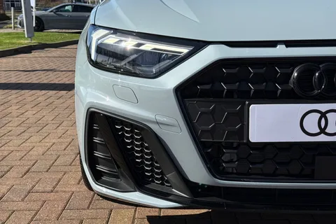 Audi A1 1.5 TFSI 35 Black Edition Sportback S Tronic Euro 6 (s/s) 5dr Thumbnail #29