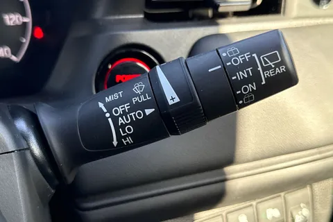 AE71SWJ Honda HR-V 1.5 eHEV Elegance 5dr CVT Thumbnail #37