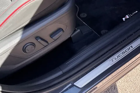 WK25YCC Hyundai Tucson 1.6 T-GDi 13.8kWh N Line S Auto Euro 6 (s/s) 5dr Thumbnail #43
